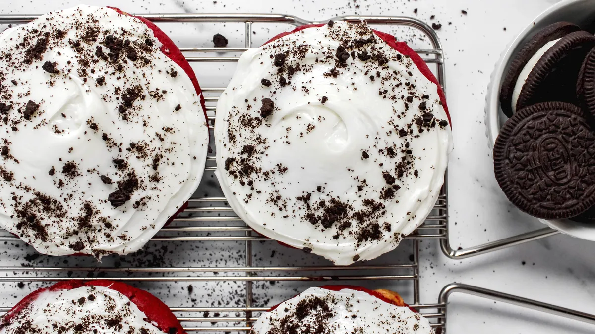 Red Velvet Cookies and Cream Cookies
