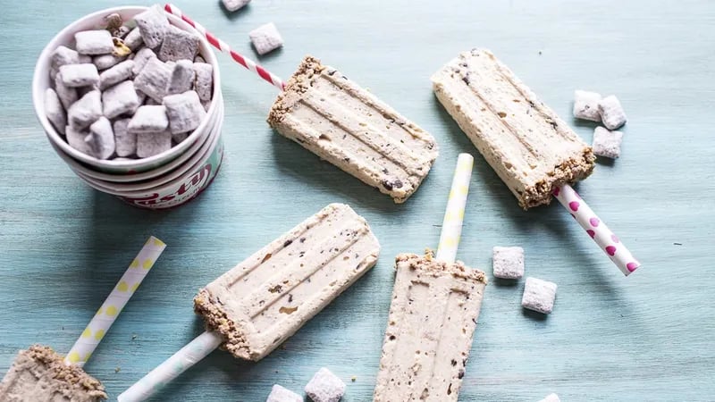 Muddy Buddies™ Cheesecake Pops