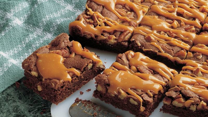 Gooey Caramel-Pecan Brownies