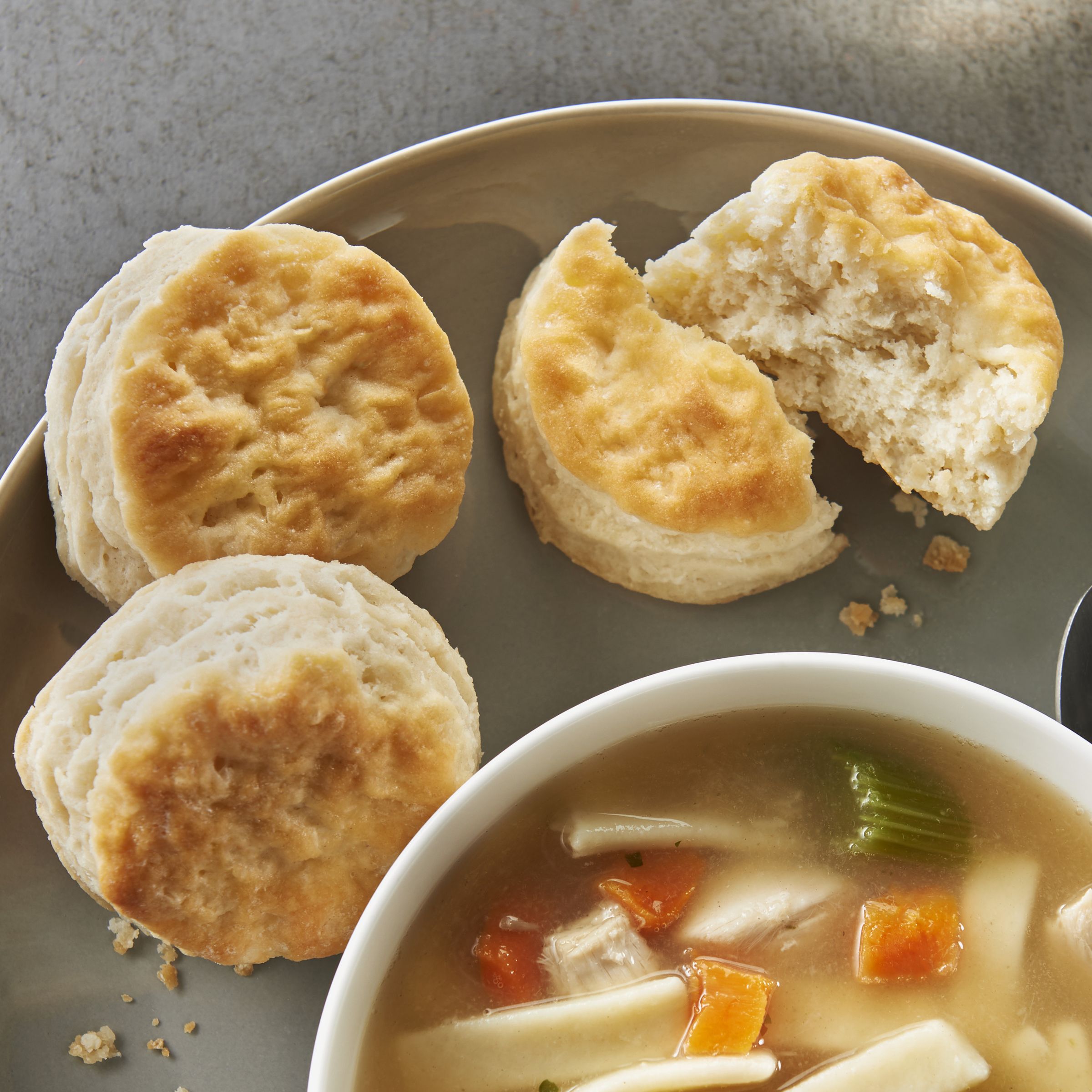 Pillsbury™ Baked Biscuit Southern Style 2 oz