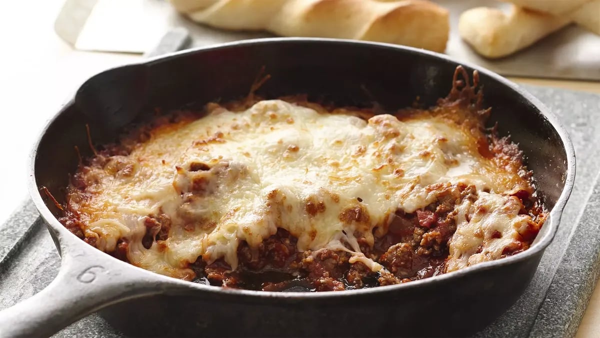 Easy Skillet Pizza Dip 