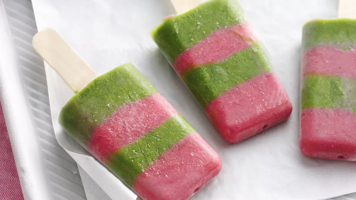 Strawberry Green Smoothie Pops