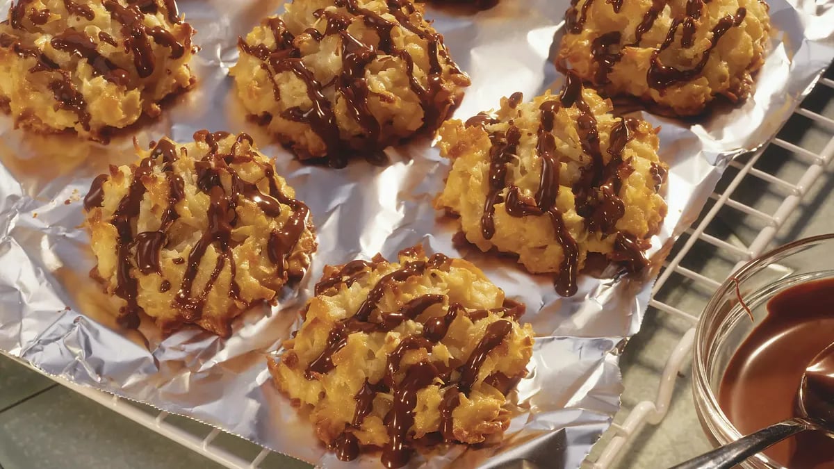 Coconut Cream Macaroons