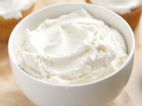 Vanilla Buttercream Frosting | Gold Medal Flour US