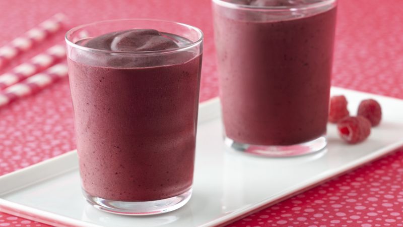 Chocolate Smoothies with Berries and Spinach