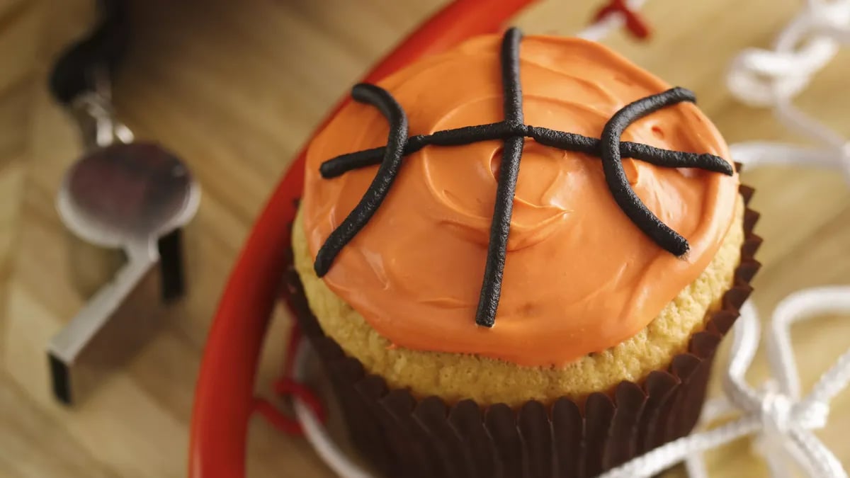 Basketball Cupcakes