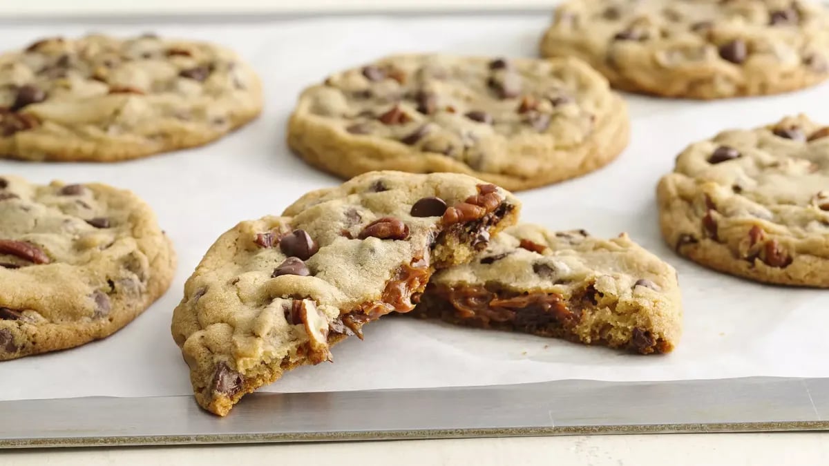 Dulce de Leche Stuffed Chocolate Chip Pecan Cookies