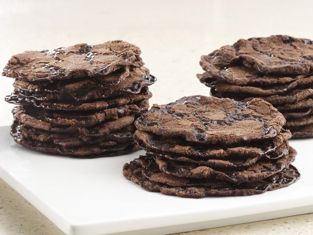 Cinnamon Chocolate Brownie Crisps