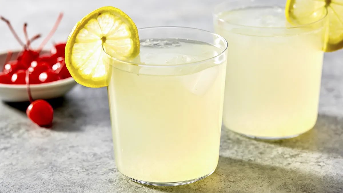 Old-Fashioned Lemonade