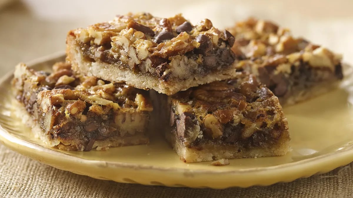 Chocolate Pecan Pie Bars