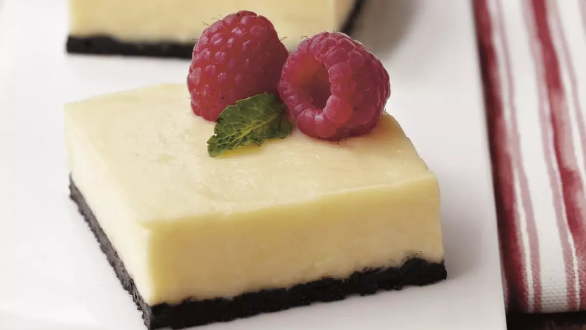 White Chocolate Cheesecake Bars