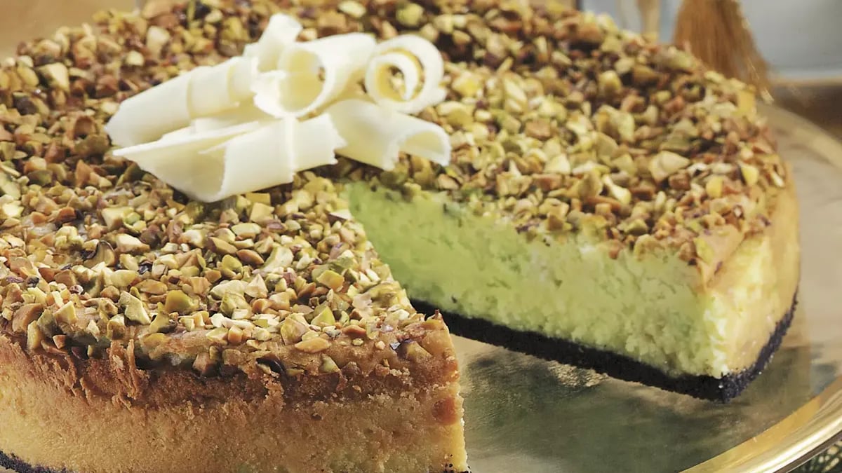 Pistachio-White Chocolate Cheesecake