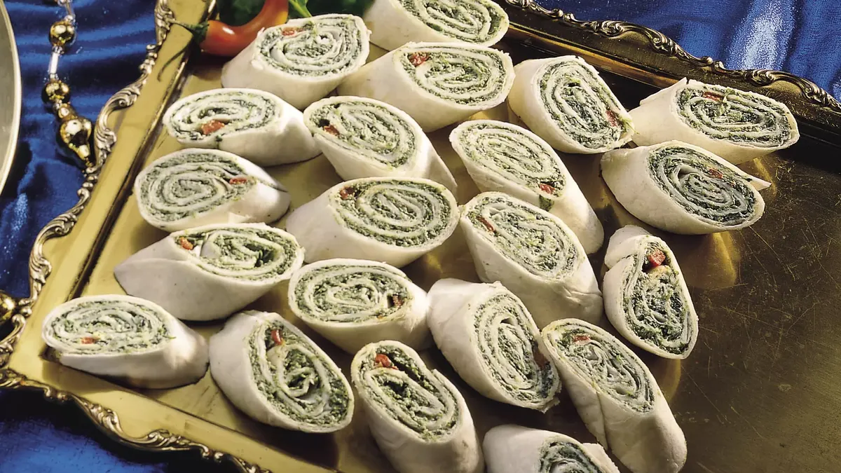 Spinach and Jalapeño Tortilla Rolls