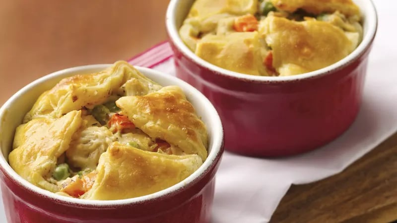 Alfredo Chicken Pot Puff Pies