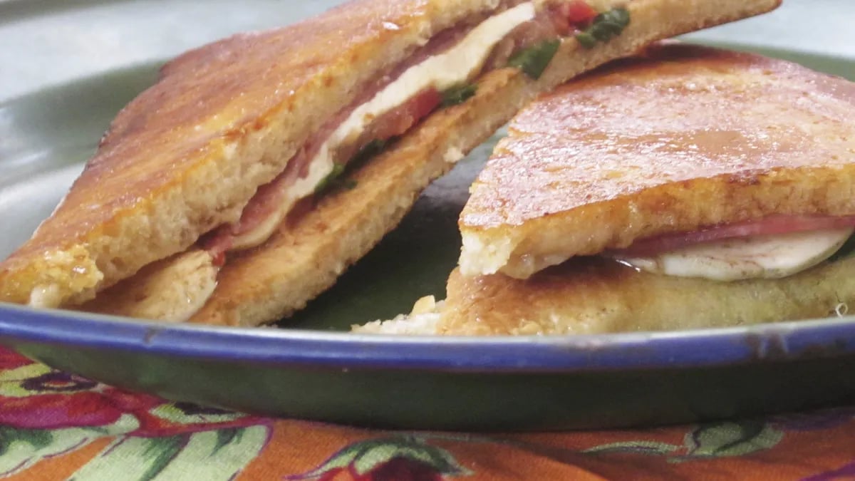 Salami-Tomato Panini