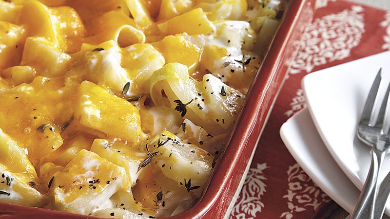 Cheesy Potatoes and Leeks Recipe - BettyCrocker.com
