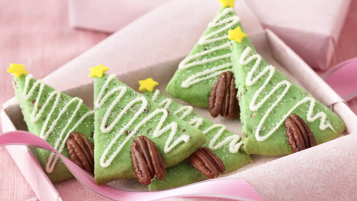 Pecan Shortbread Christmas Tree Cookies