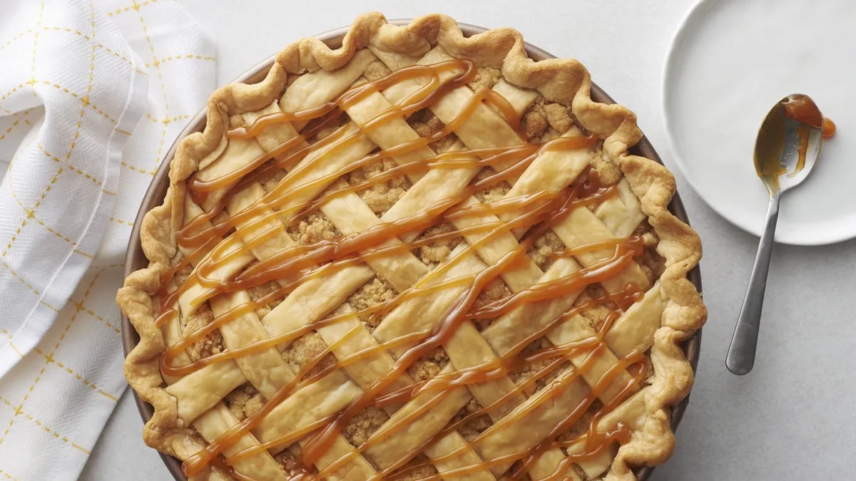 Caramel Apple Pie