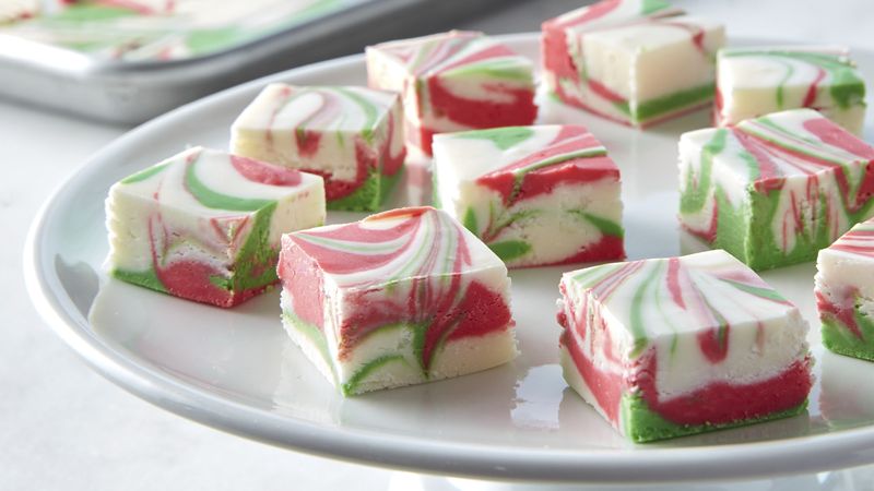 3 Ingredient Christmas Swirl Fudge