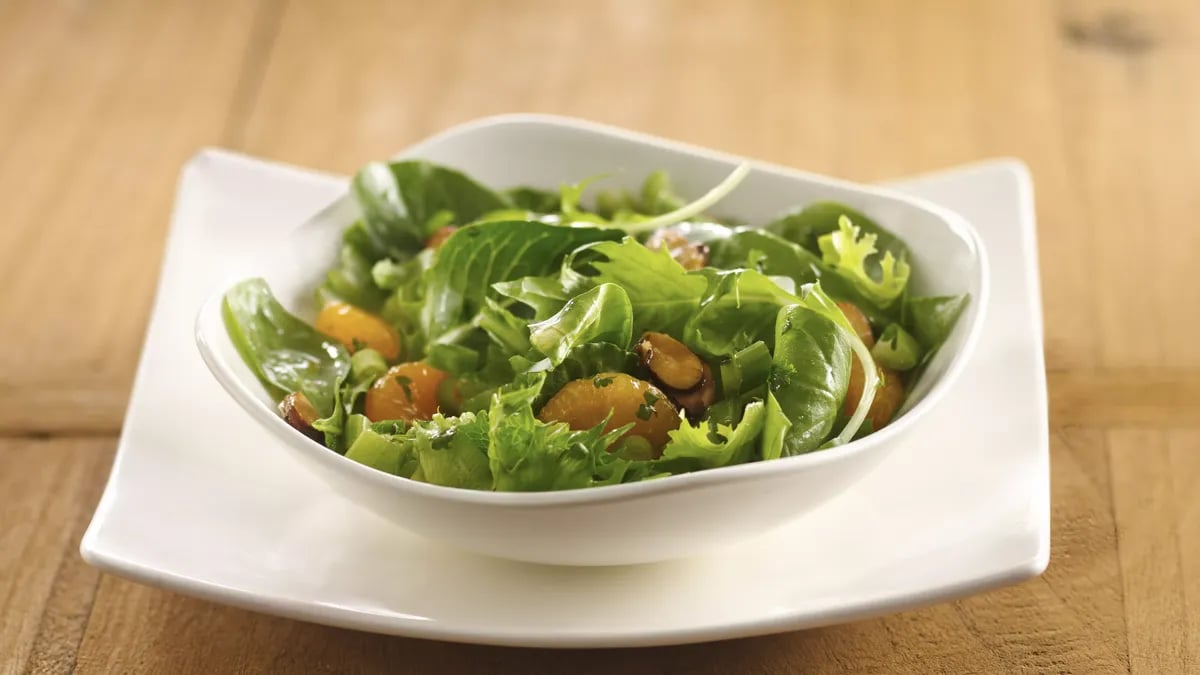 Mandarin Mixed Greens Salad