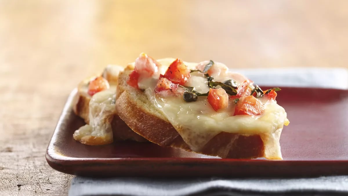 Tomato Basil Crostini