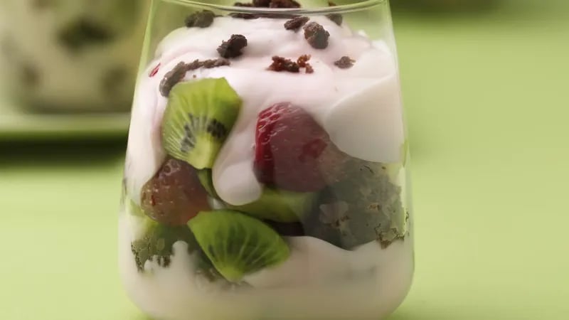 Chocolate-Kiwi-Berry Parfaits