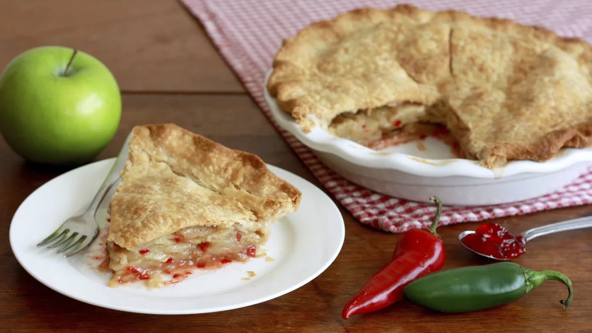 Jalapeño Apple Pie