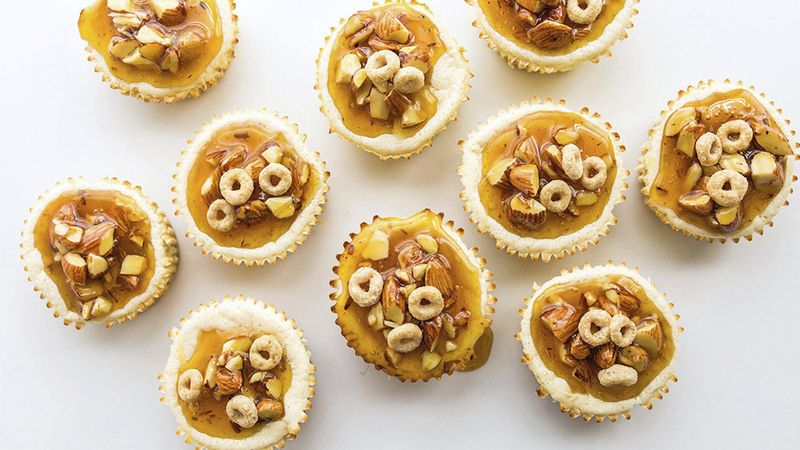 Mini Honey Nut Cheerios™ Cheesecakes Recipe 