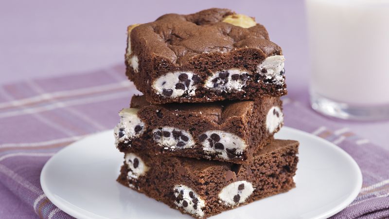 Cookies and Cream Cake Mix Brownies