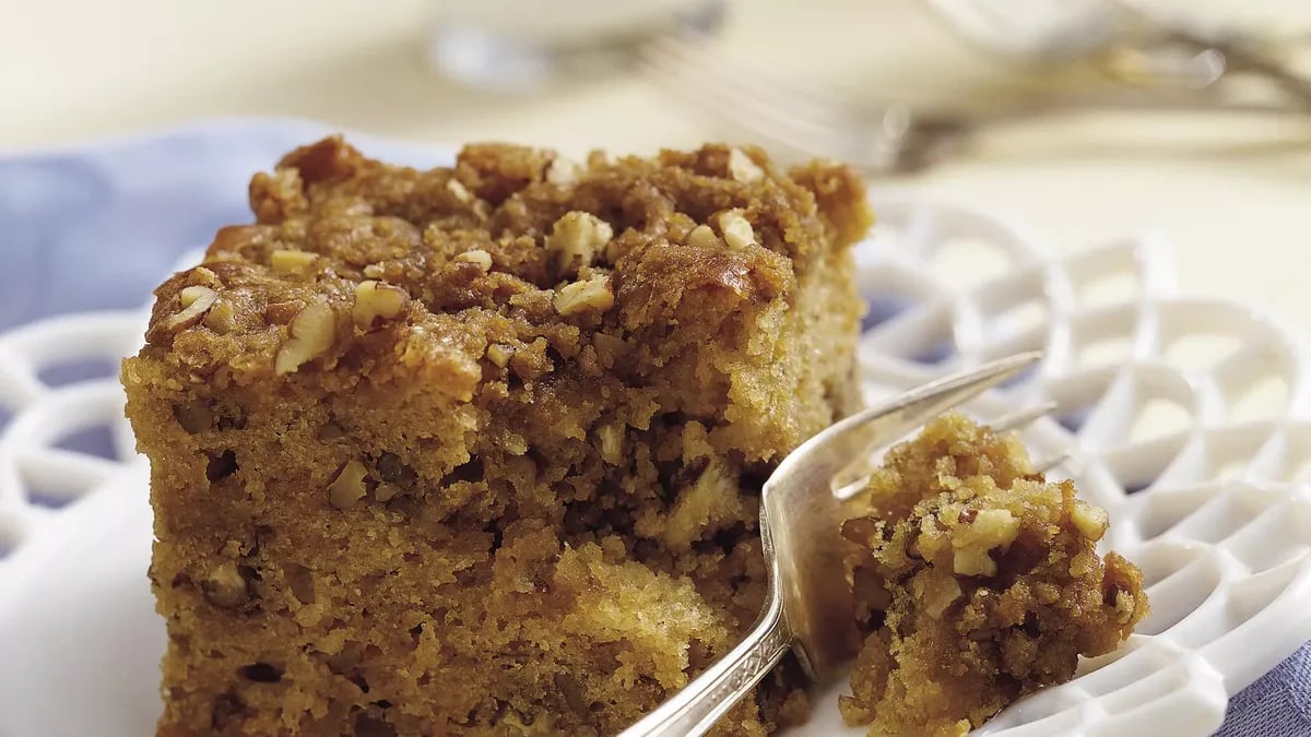 Maple-Nut Streusel Coffee Cake