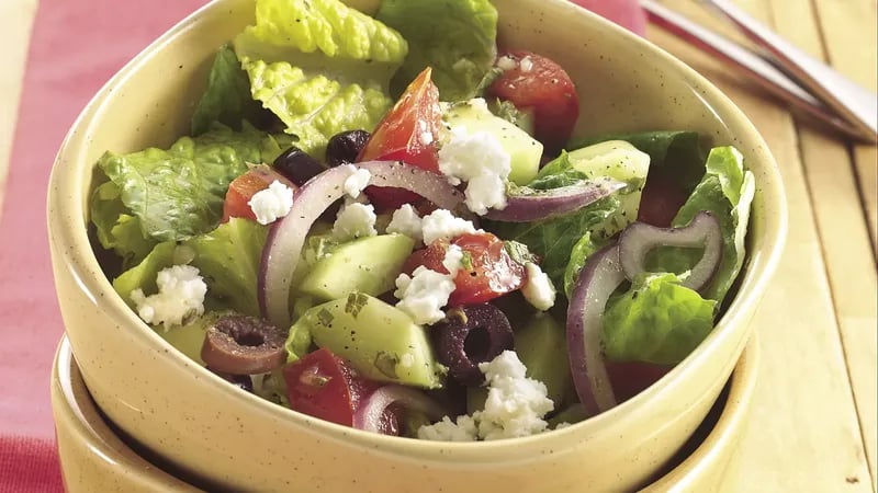 Gluten-Free Garden Fresh Greek Salad