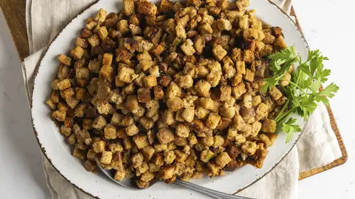 Slow-Cooker Stuffing