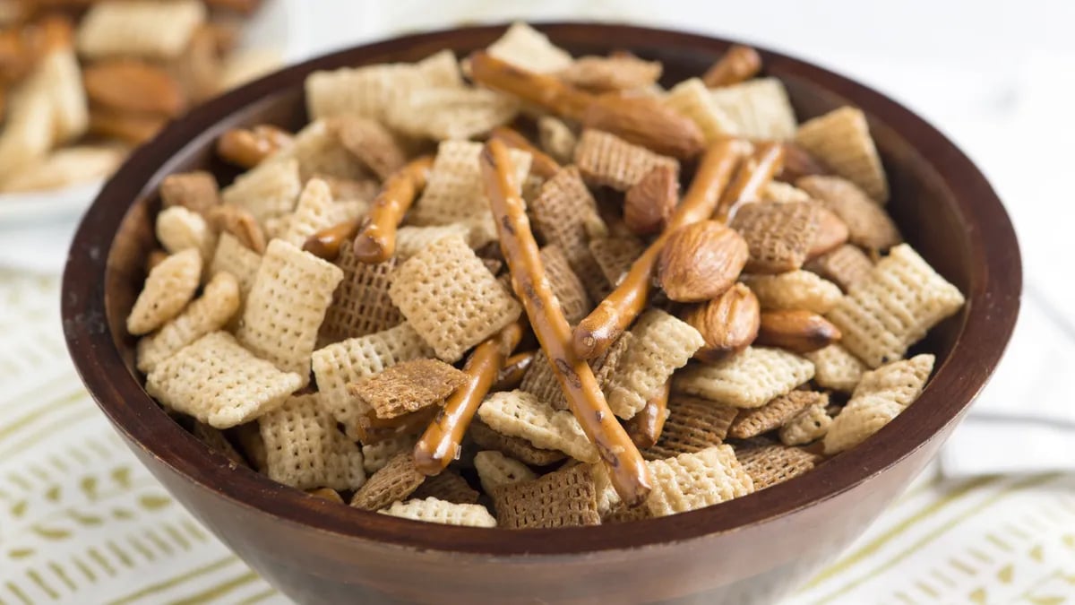 Smoky Chex Mix