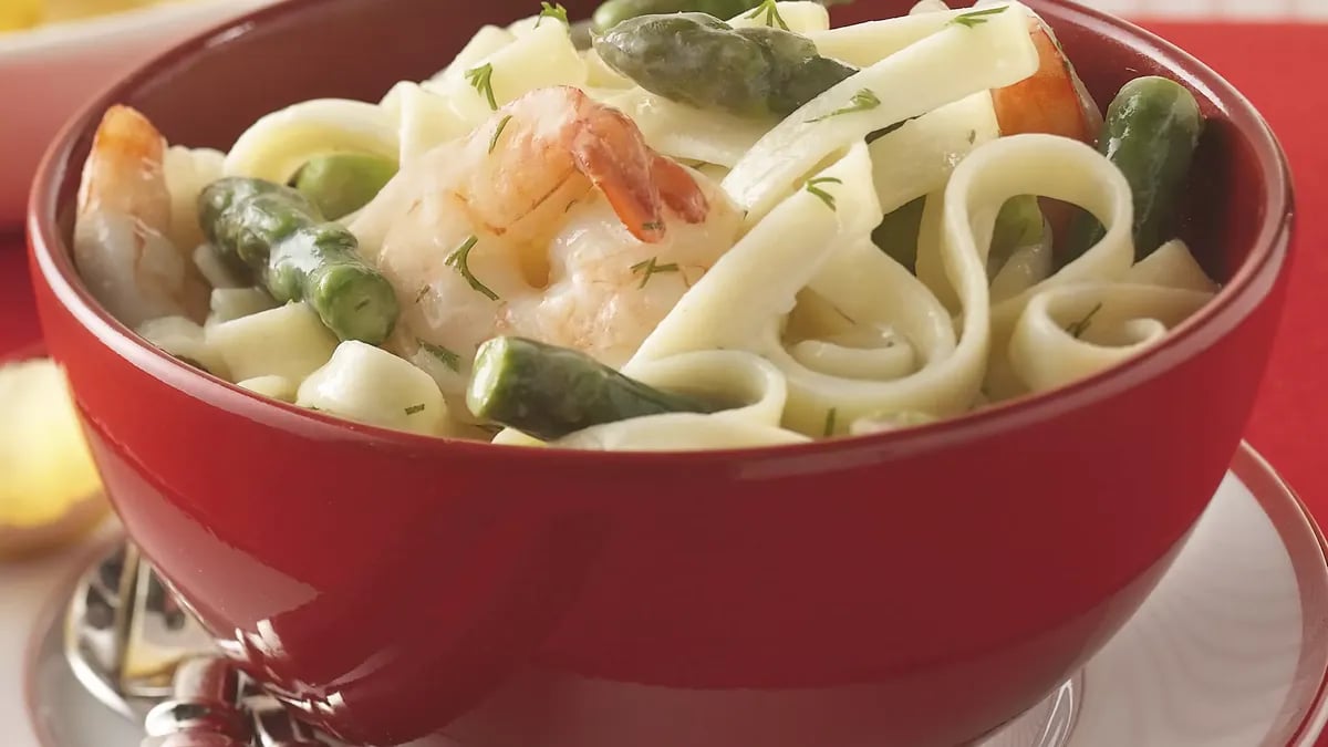 Asparagus, Shrimp and Dill over Fettuccine