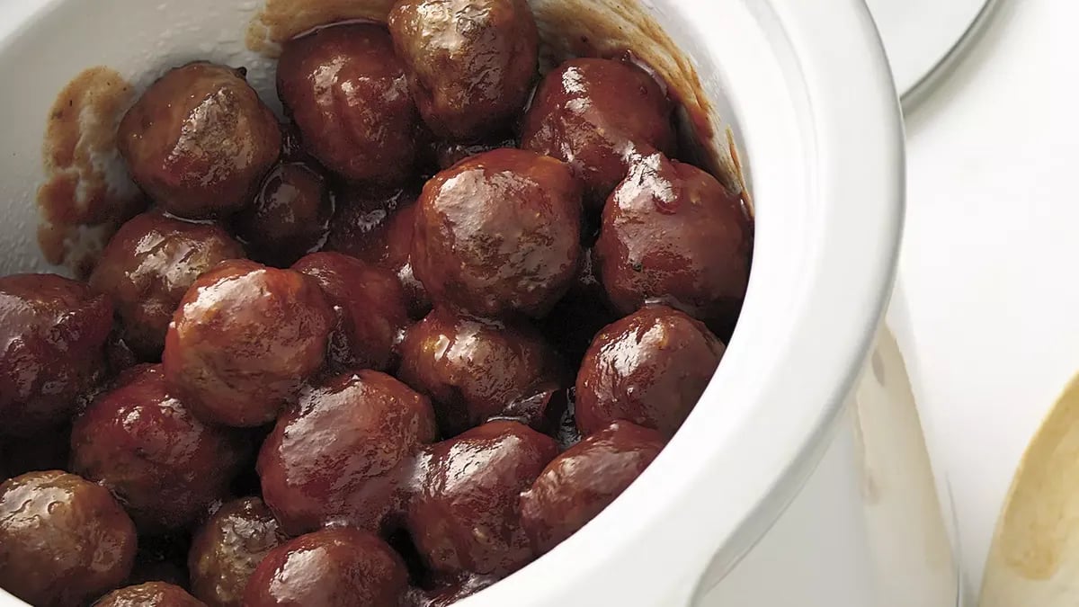 Slow-Cooker Cranberry Barbecue Meatballs