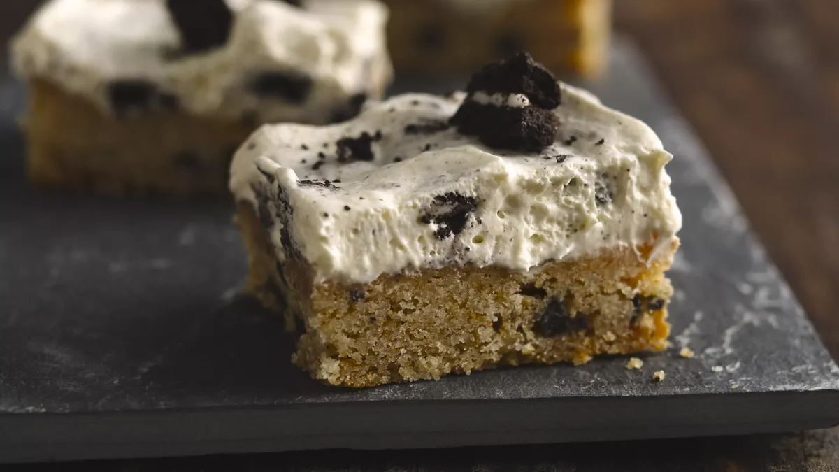 Cookies and Cream Bars