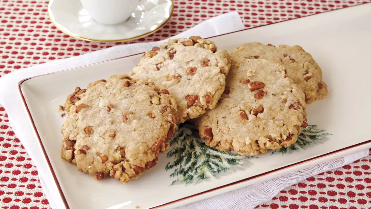 Basil Pecan Sandies