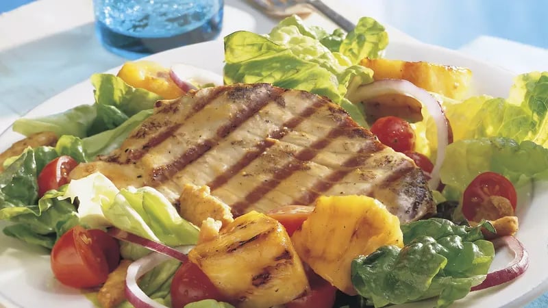 Grilled Pacific Rim Tuna Salad