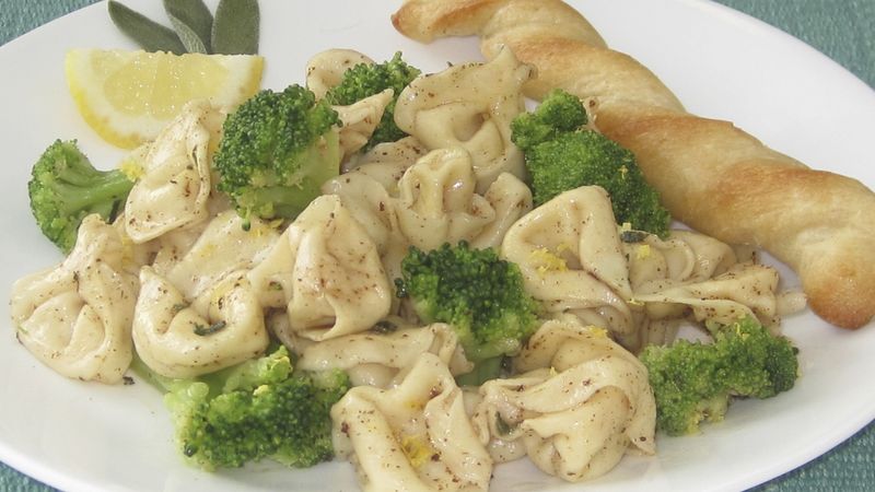 Browned Butter Three-Cheese Tortellini and Broccoli