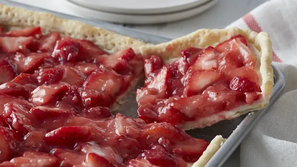 Strawberry Slab Pie 