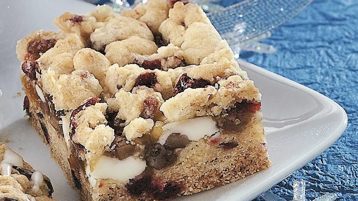 Apricot-Cranberry-Nut Bars