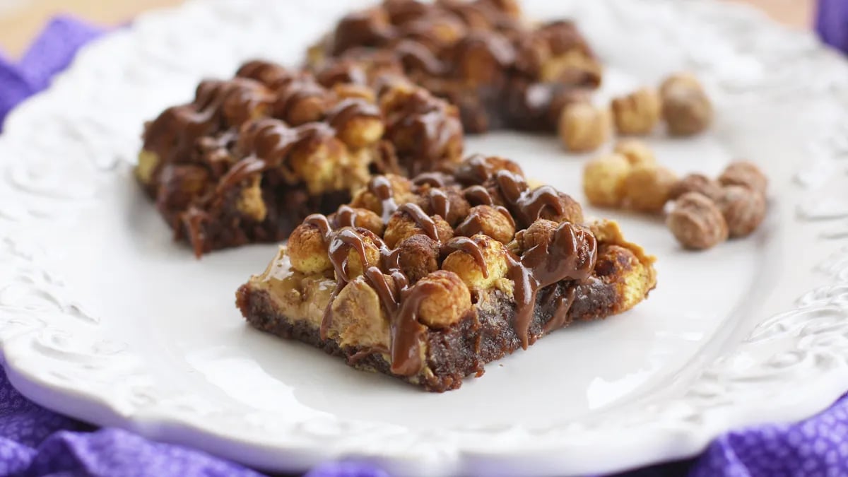 Reese's Puffs® Brownies