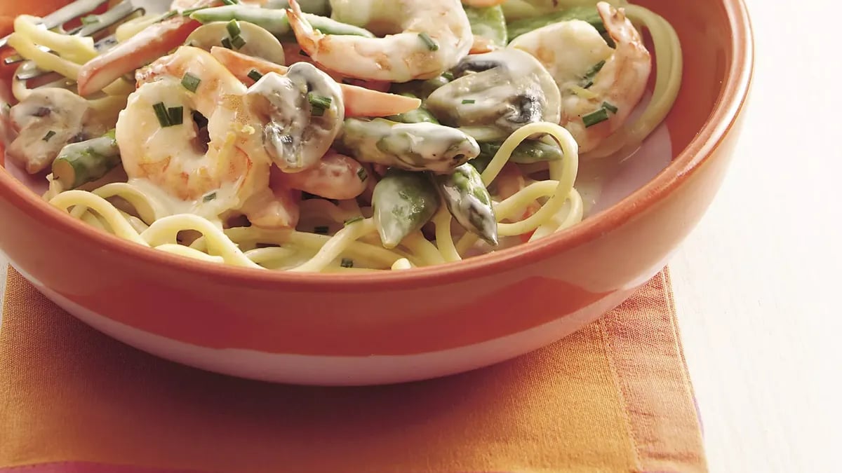 Shrimp Primavera Alfredo