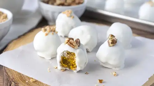 Easy Pumpkin Truffles
