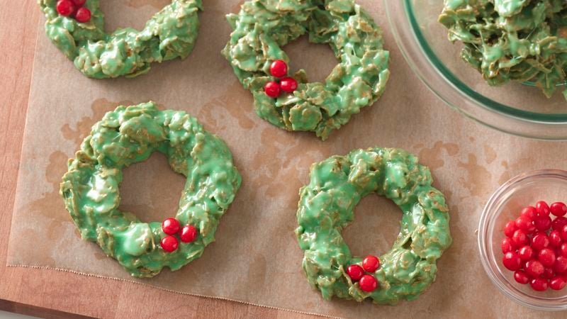 No-Bake Christmas Wreath Cookies