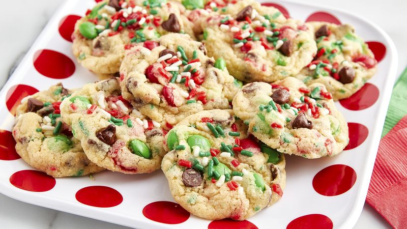 Holiday M&M’s® Chocolate Chip Cookies