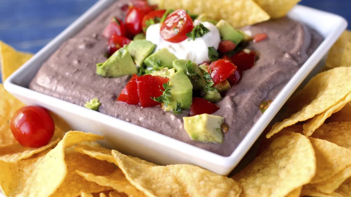 Game-Day Black Bean Hummus