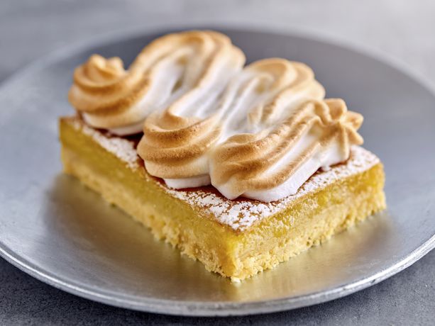 Lemon Meringue Bars