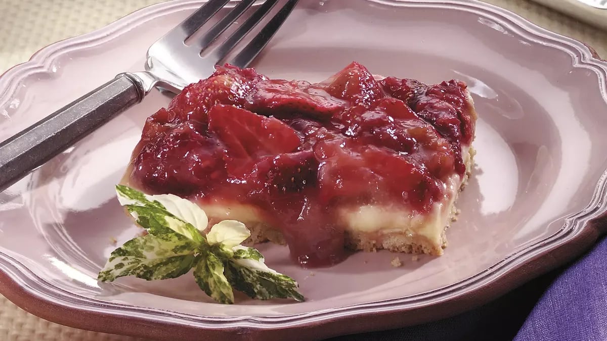 Rhubarb Cream Dessert Squares