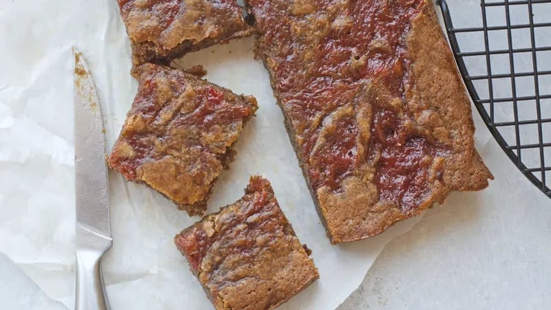 Strawberry-Rhubarb Swirl Blondies